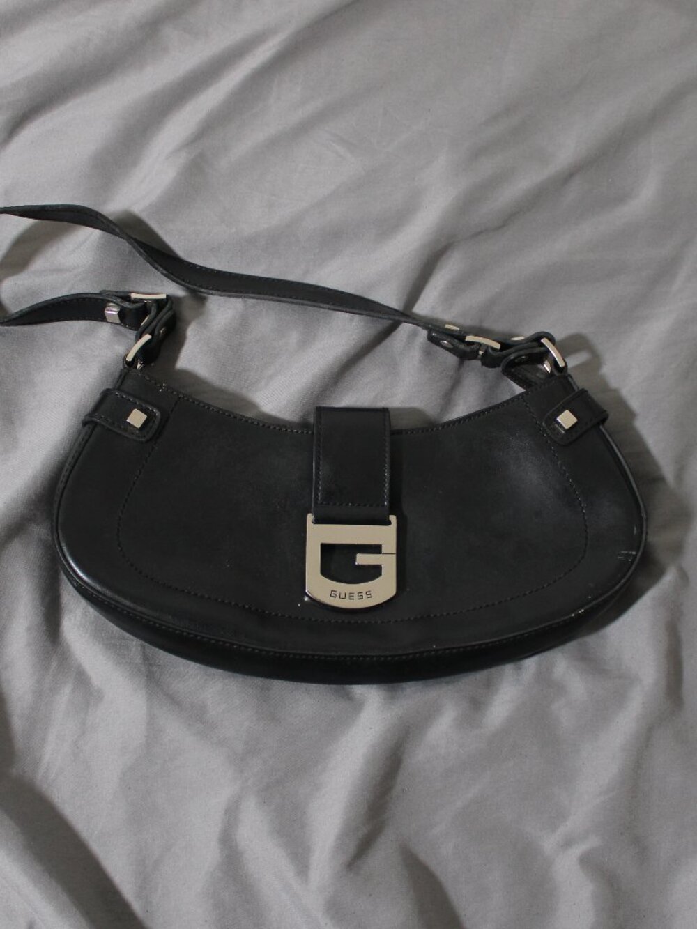Vintage GUESS Black Minimalist Baguette Shoulder Bag - Y2K Curved Crescent Purse